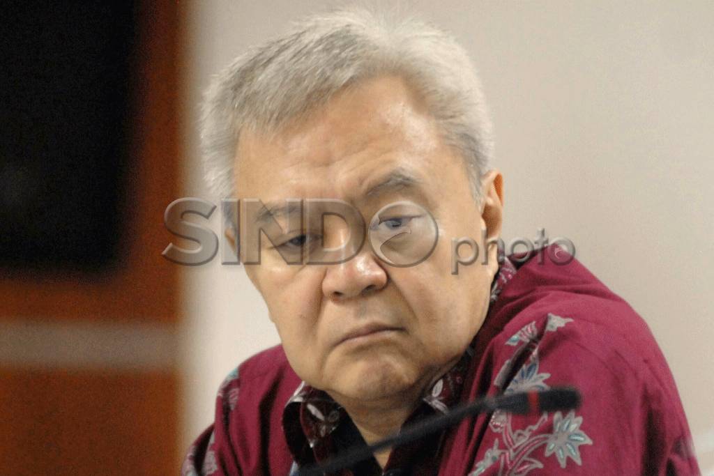 Anggoro Widjojo dengarkan...