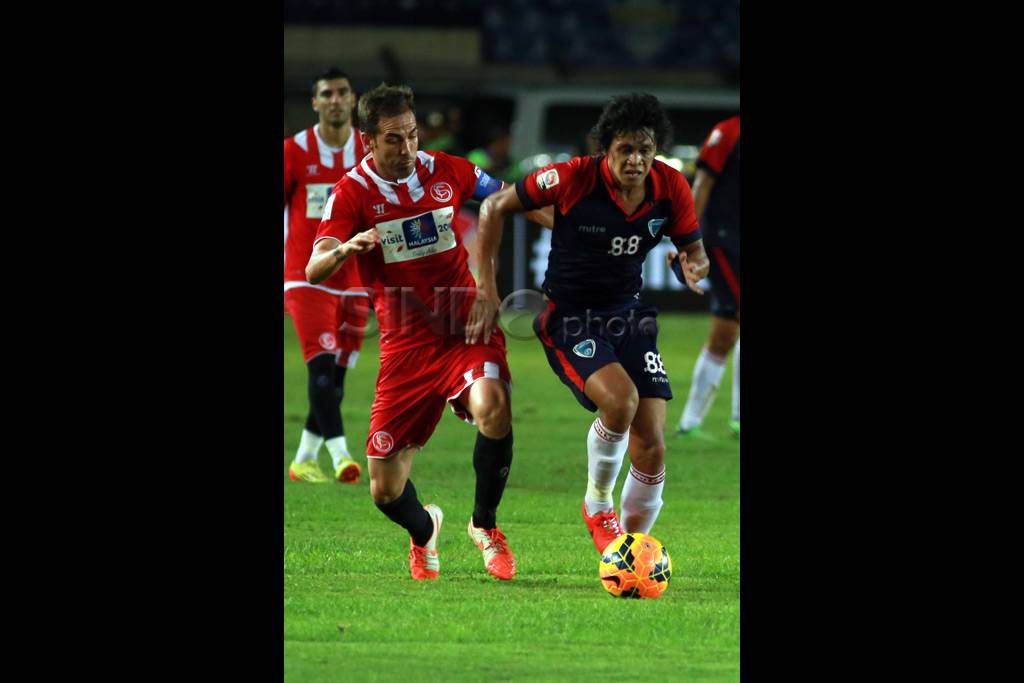 Sevilla gulung PBR 4-0...