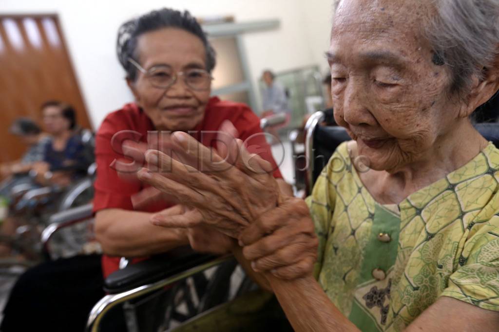Bakti sosial Alfamart...