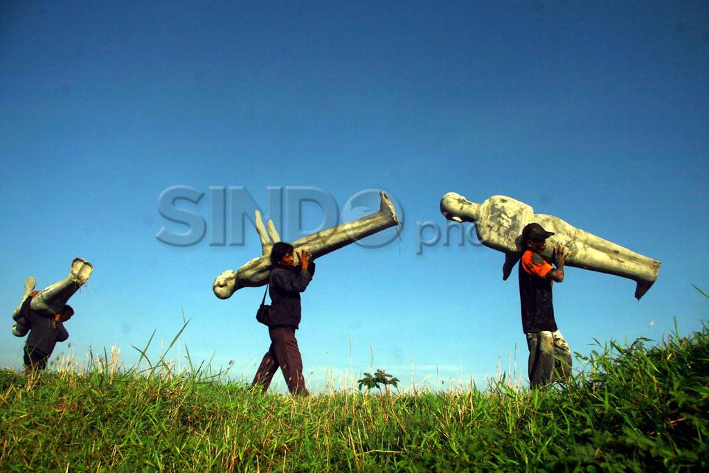 Delapan tahun semburan...