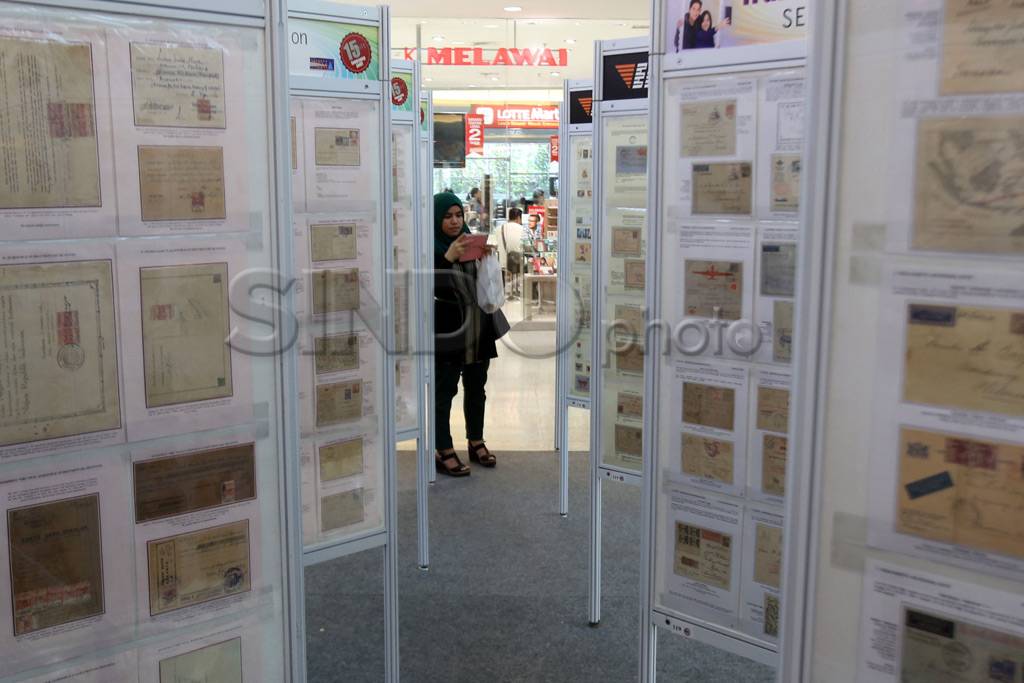 478 frame perangko dipamerkan...