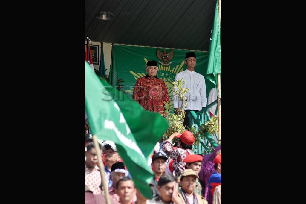 Ribuan warga hadiri...