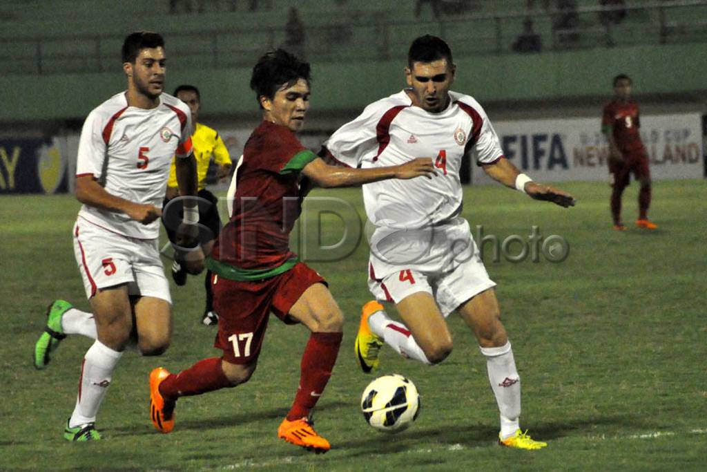 Timnas U-19 ditahan...