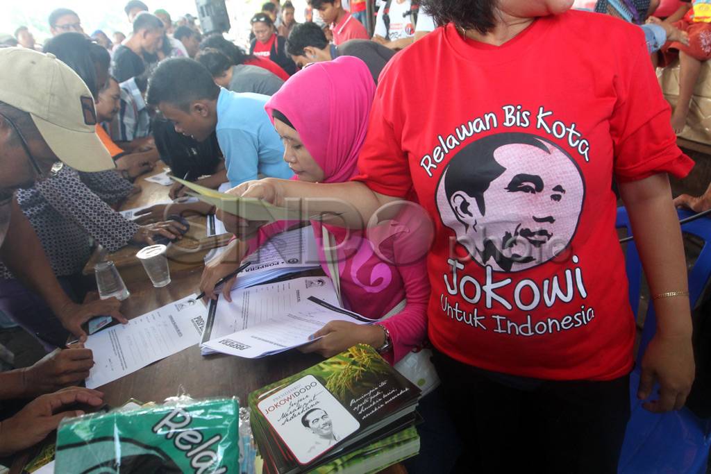 1.000 relawan bis kota...