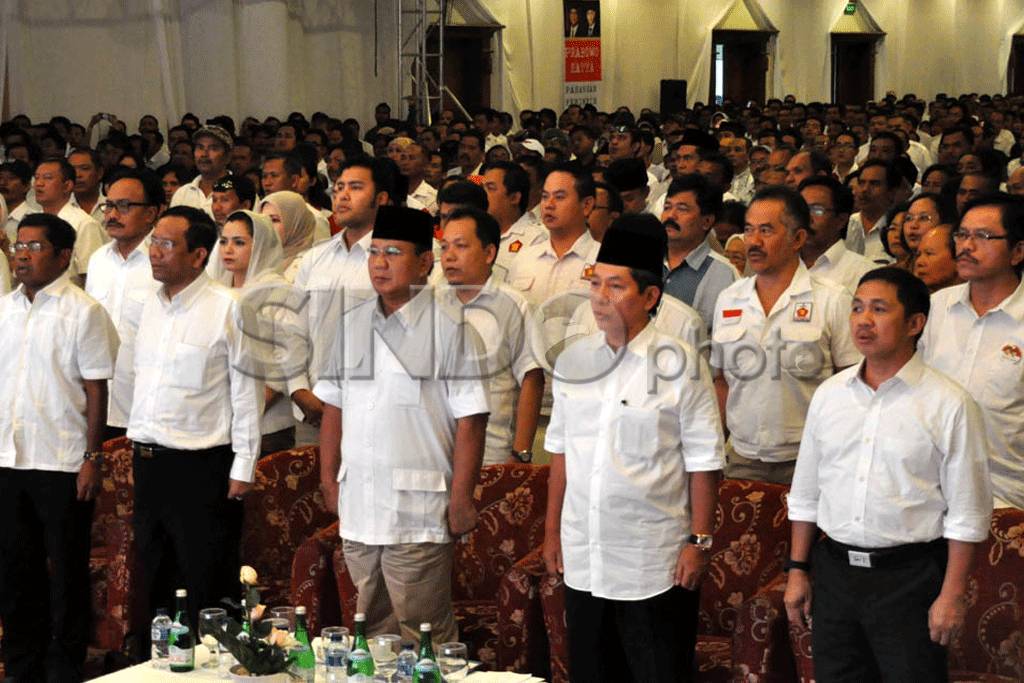 Prabowo hadiri Rapat...