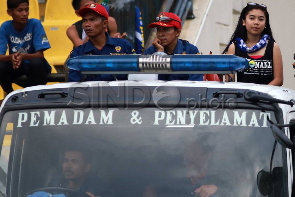 Menyerang total, Persib...