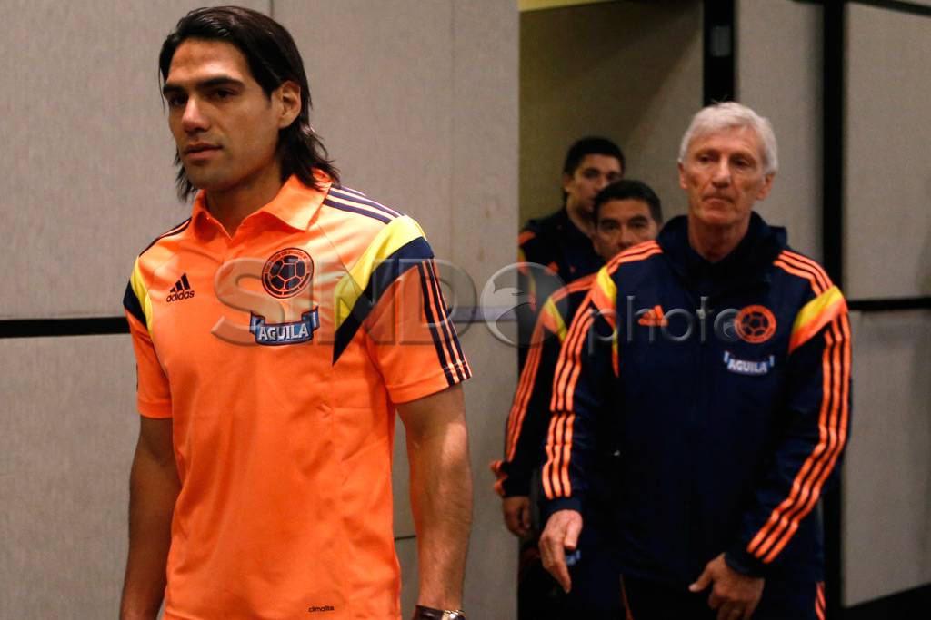 Falcao Gagal Perkuat...