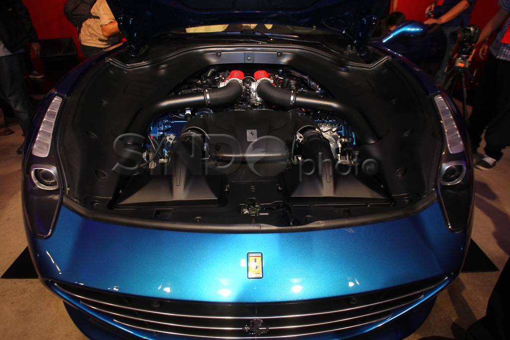 Ferrari California T...