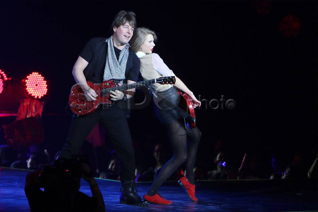 Konser Taylor Swift...