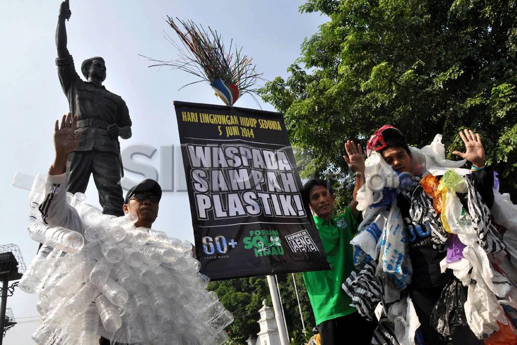 Monster Sampah Beraksi...