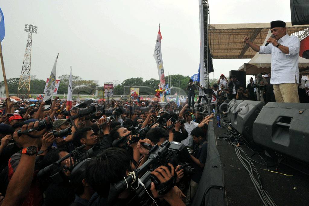Cawapres Hatta Rajasa...