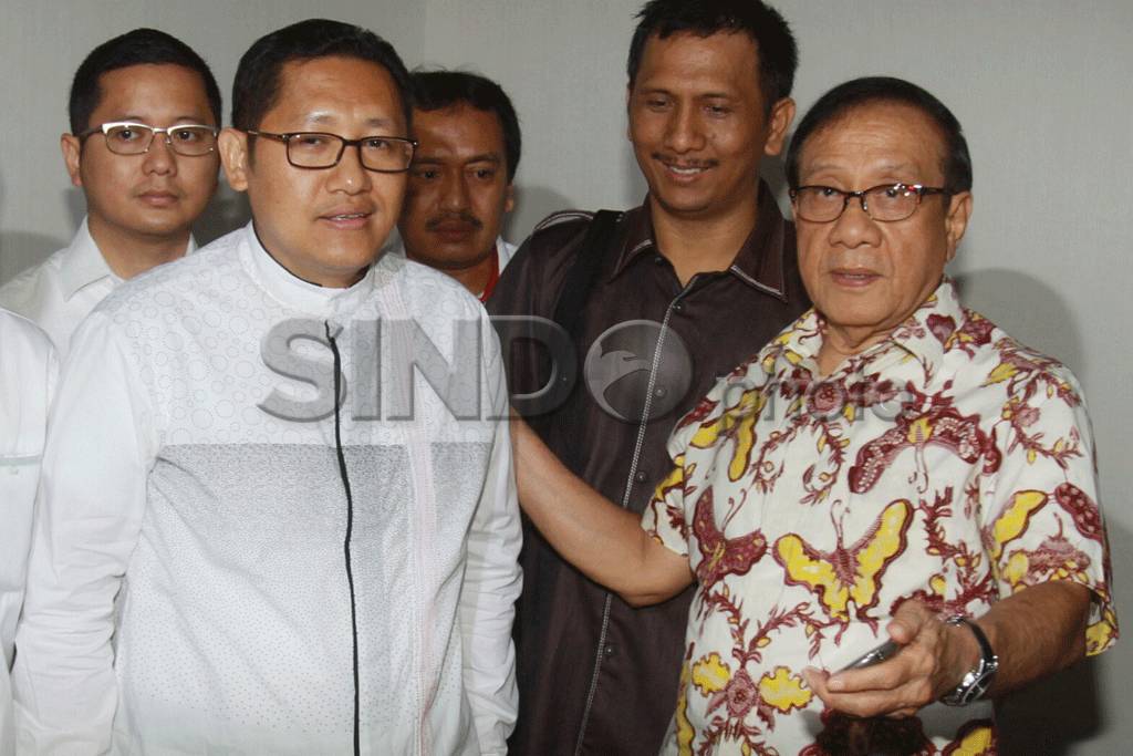 Anas Urbaningrum Bacakan...