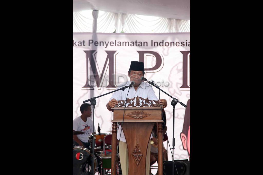 Djoko Santoso dan Komunitas...