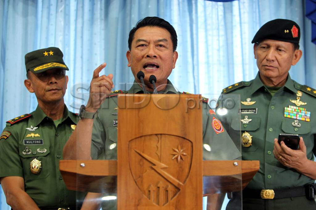 Panglima TNI Bantah...