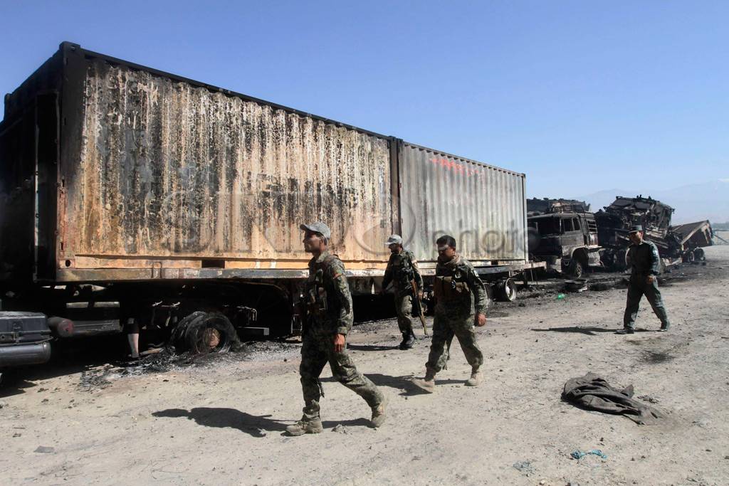 Militan Taliban Serang...
