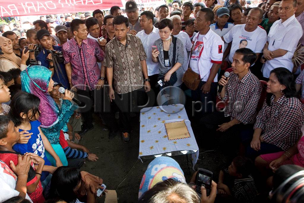 Capres Jokowi Temui...