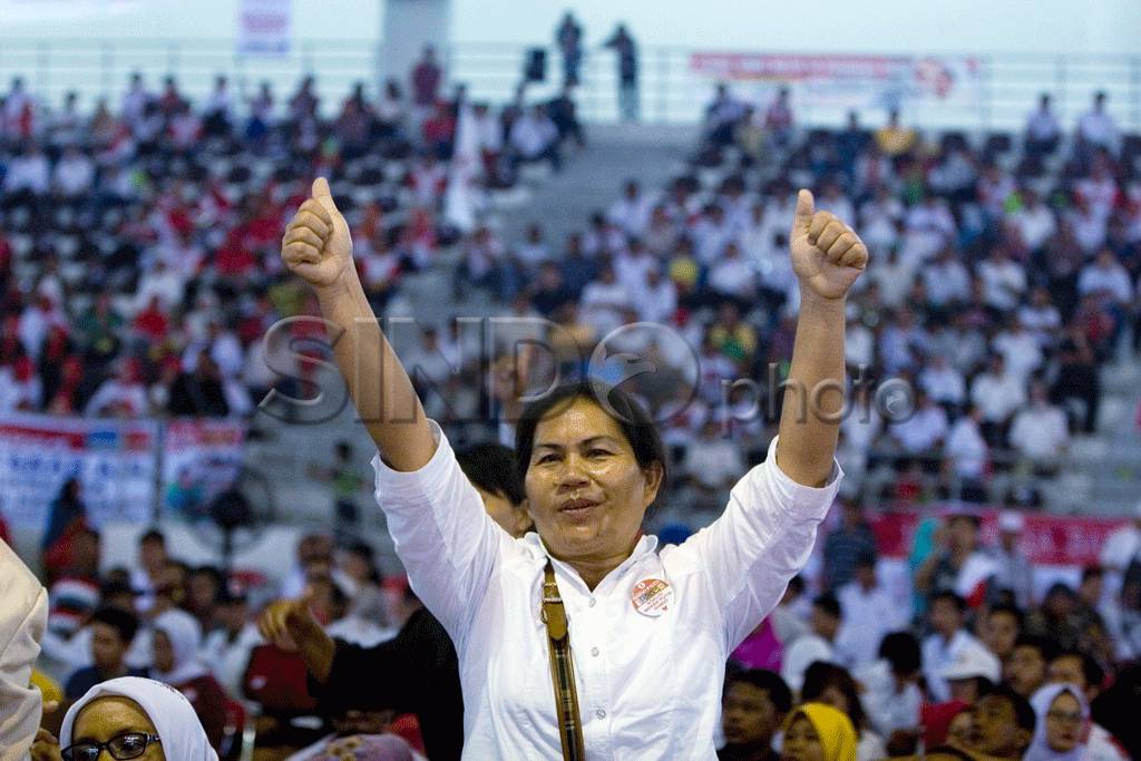 Ribuan Warga Medan Sambut...
