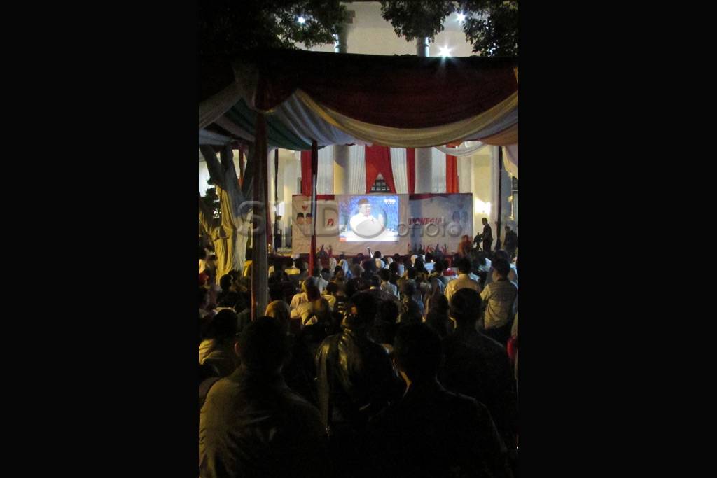 Pendukung Prabowo-Hatta...