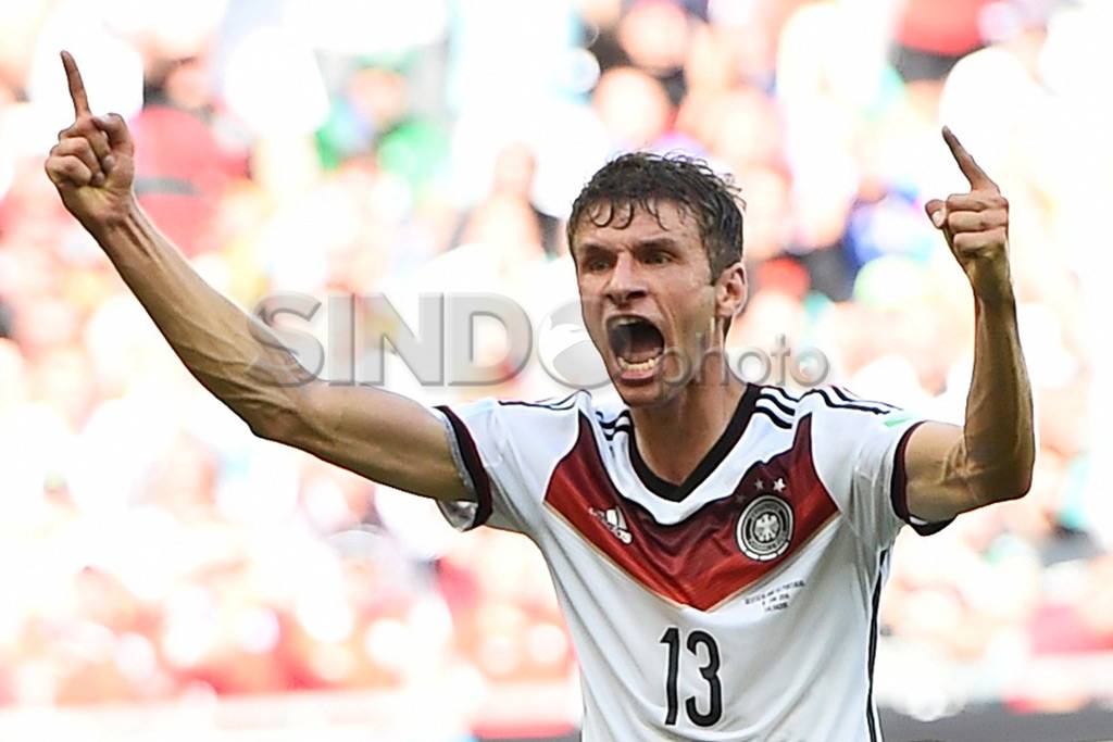 Jerman Bantai Portugal...