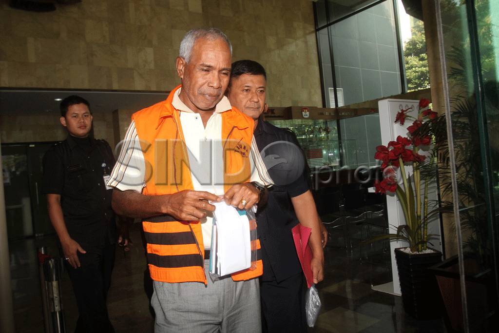 KPK Kembangkan Kasus...