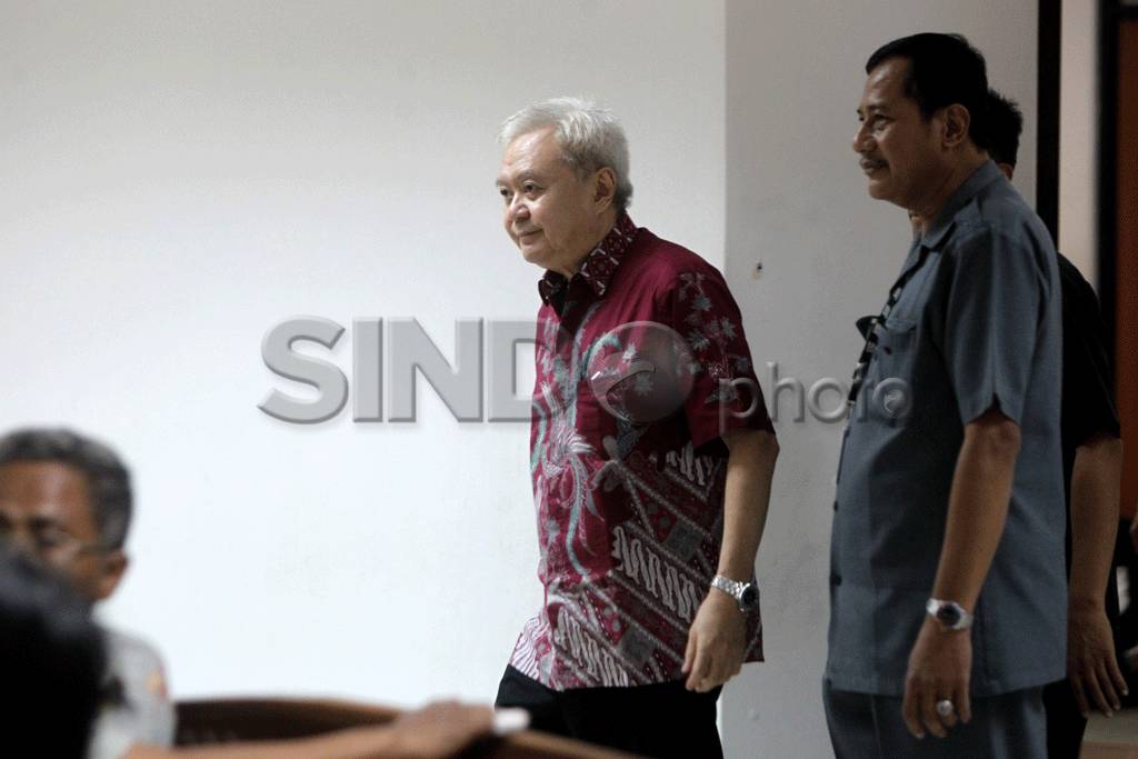 Anggoro Widjojo Dituntut...