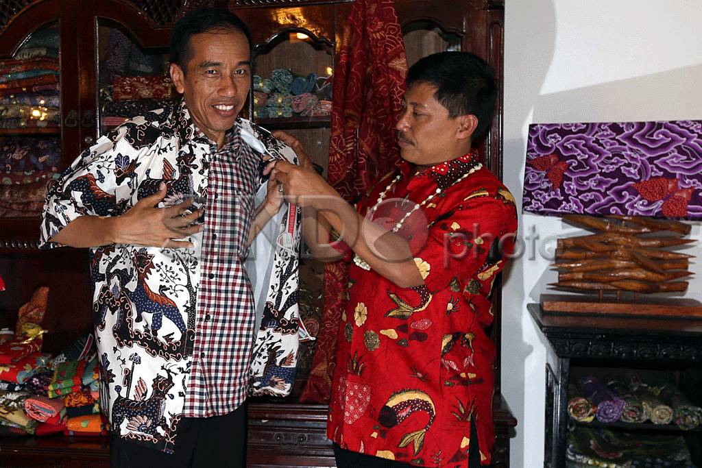Jokowi Kunjungi Pasar...
