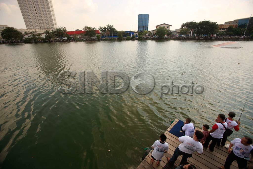 Lomba Mancing HUT Jokowi...
