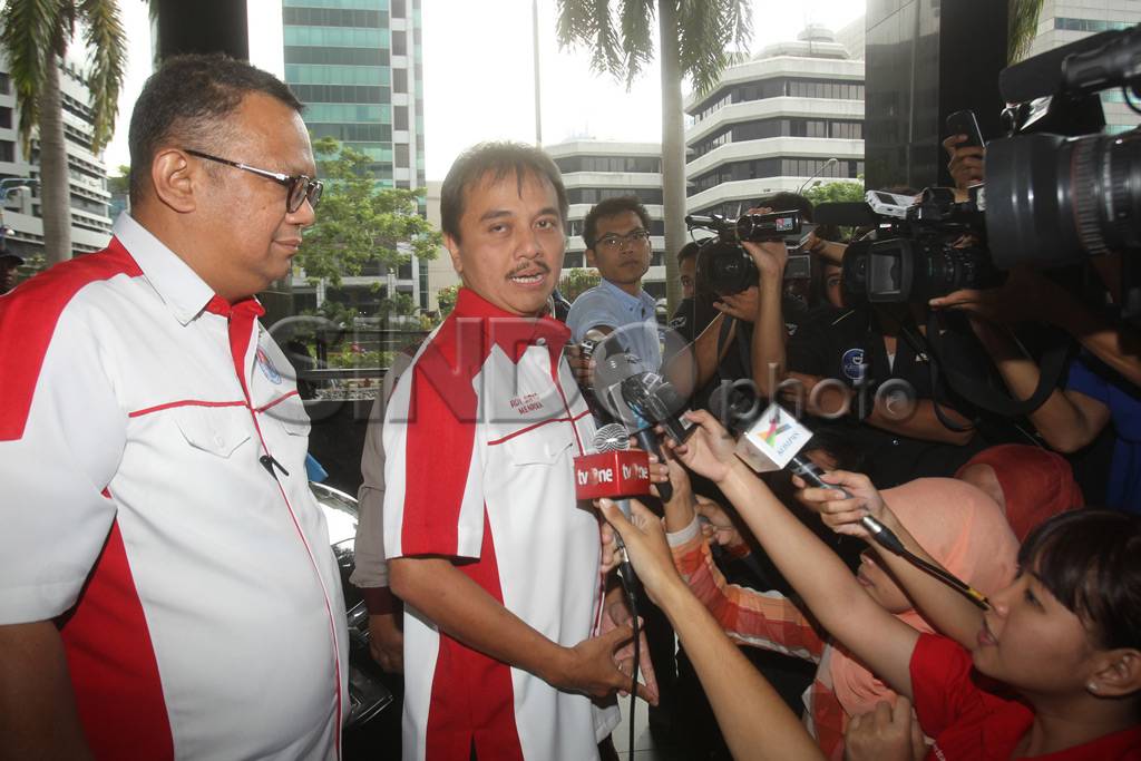 Roy Suryo Konsultasi...