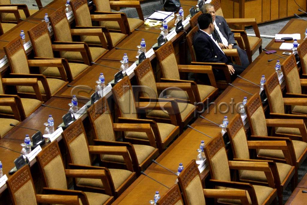 Jabatan Deputi Gubernur...