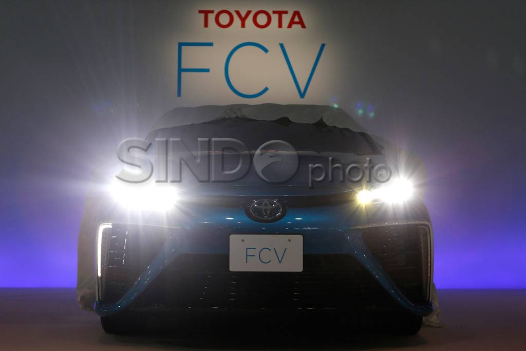 Mobil Hidrogen Toyota...