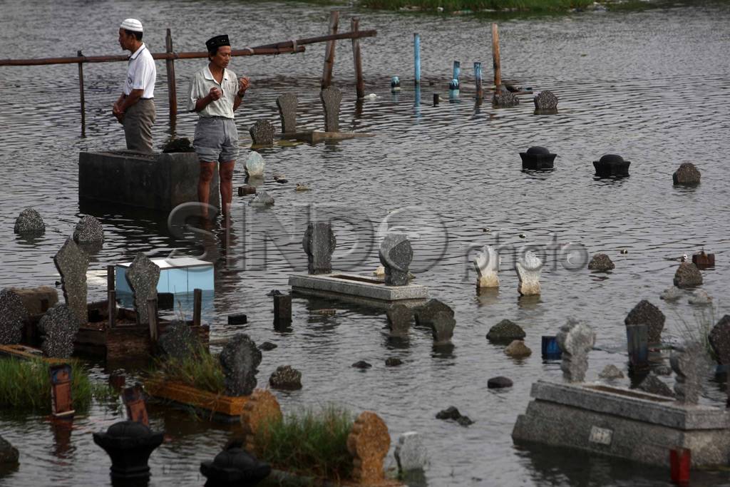 Ziarah di Makam yang...