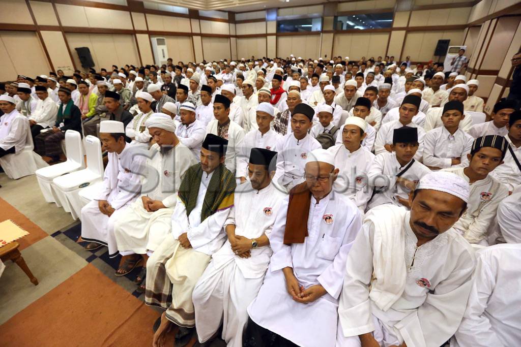 Dukungan Kyai & Ustad...