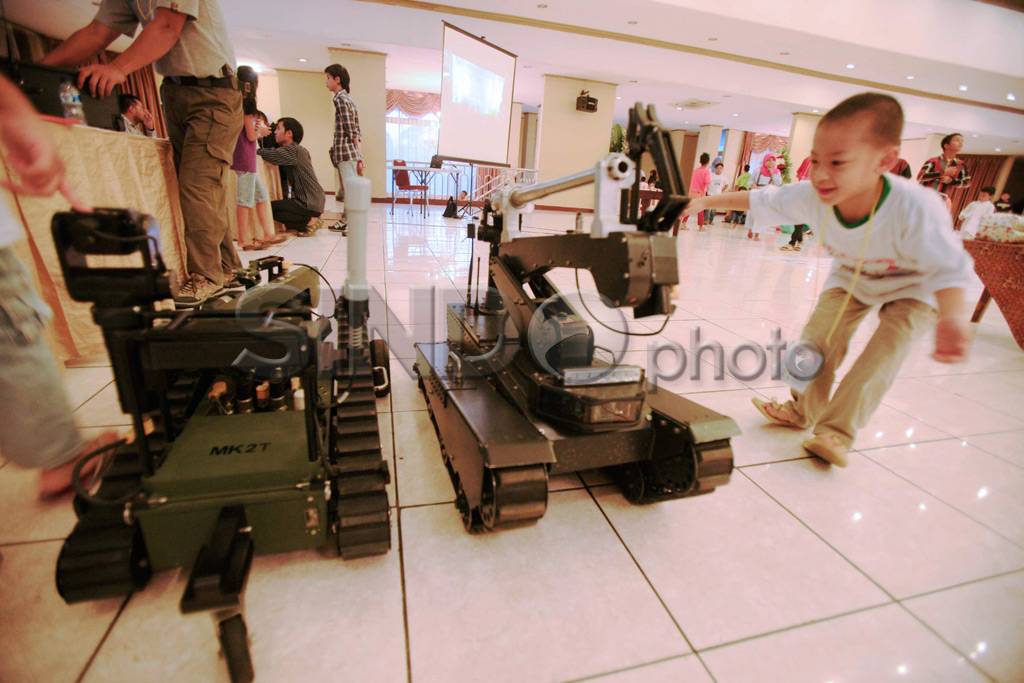Pameran Robot dan Teknologi...