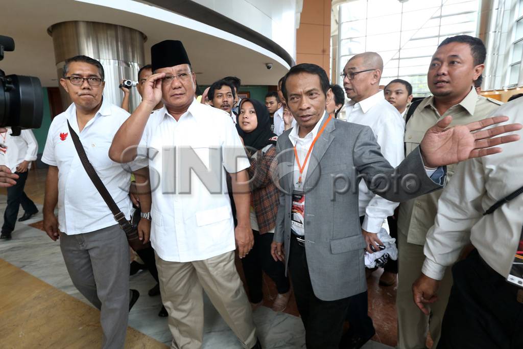Prabowo Hadiri Dialog...