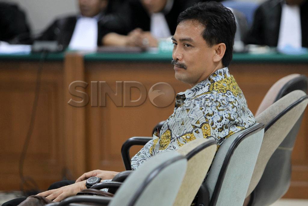 Andi Mallarangeng Dituntut...