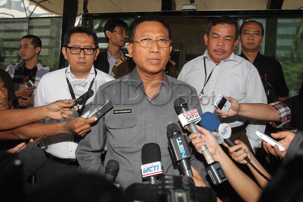Jampidsus Widyo Pramono...