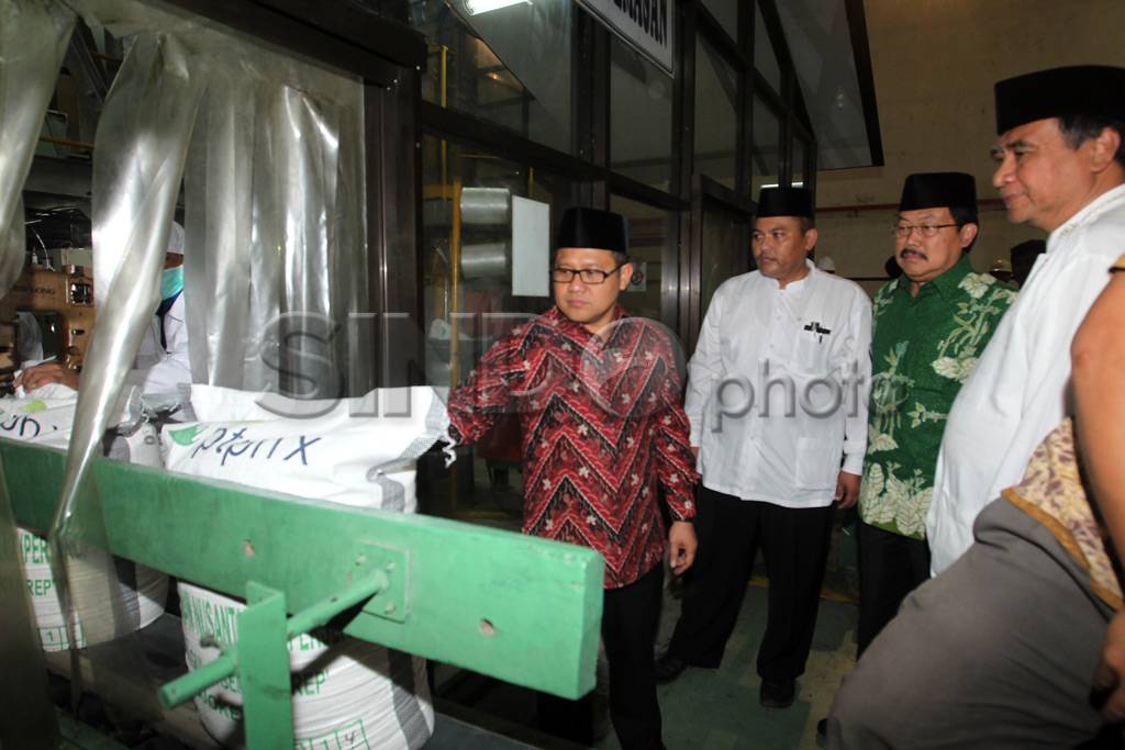 Menakertrans Tinjau...