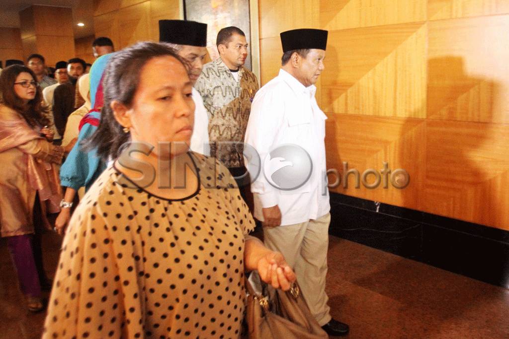 Capres Prabowo Buka...