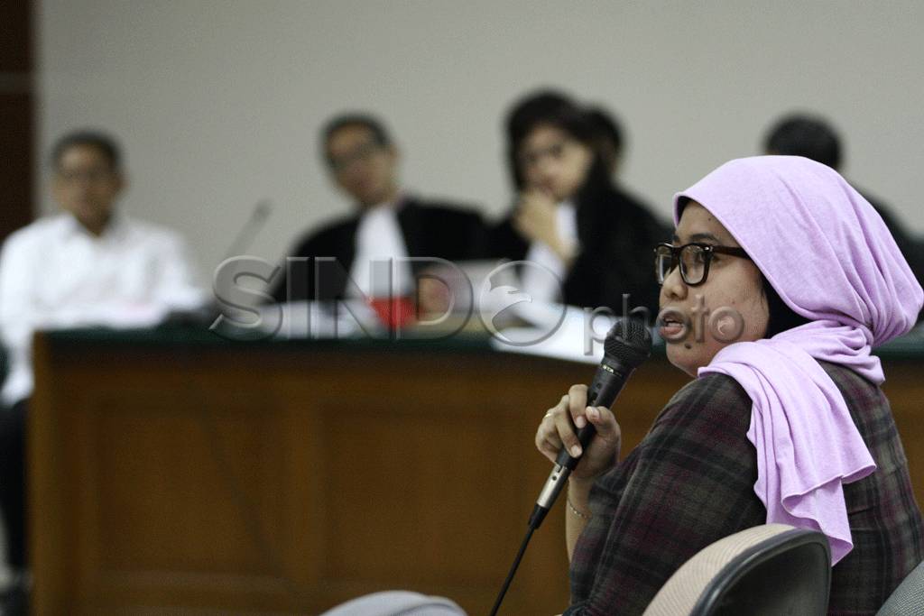 Anas Urbaningrum Jalani...