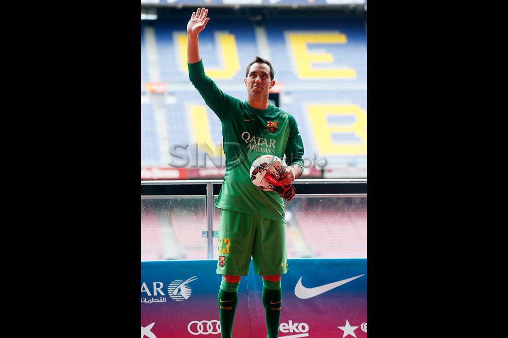 Claudio Bravo, Kiper...