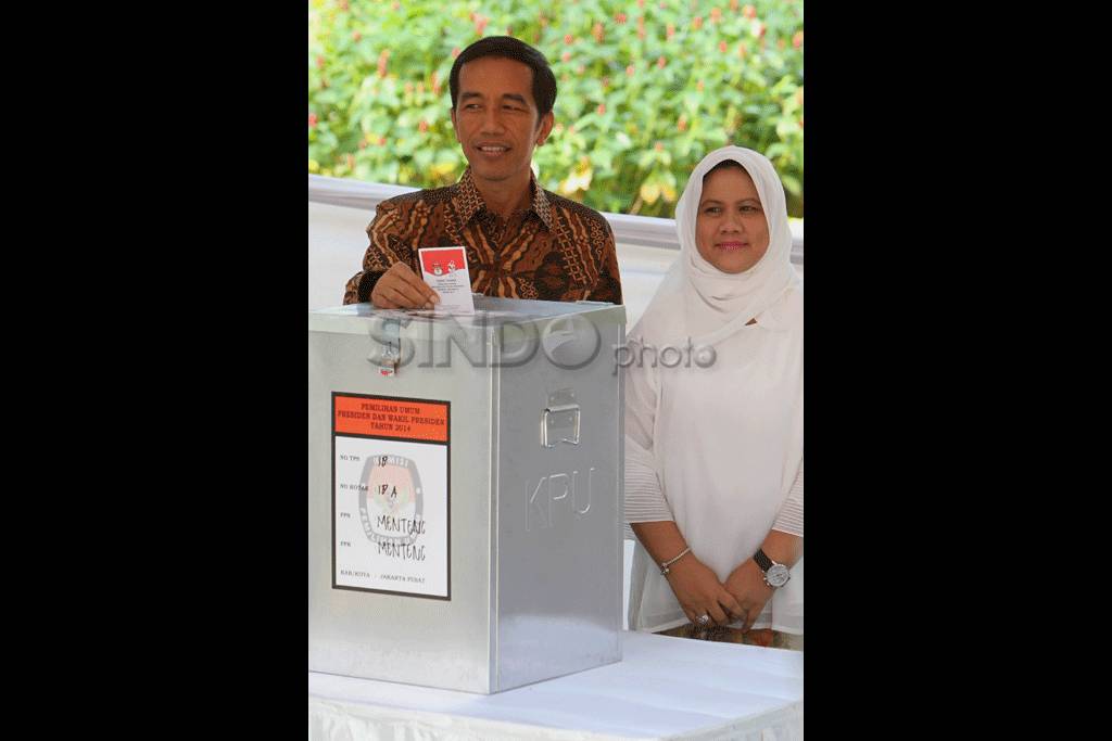 Capres Jokowi Nyoblos...