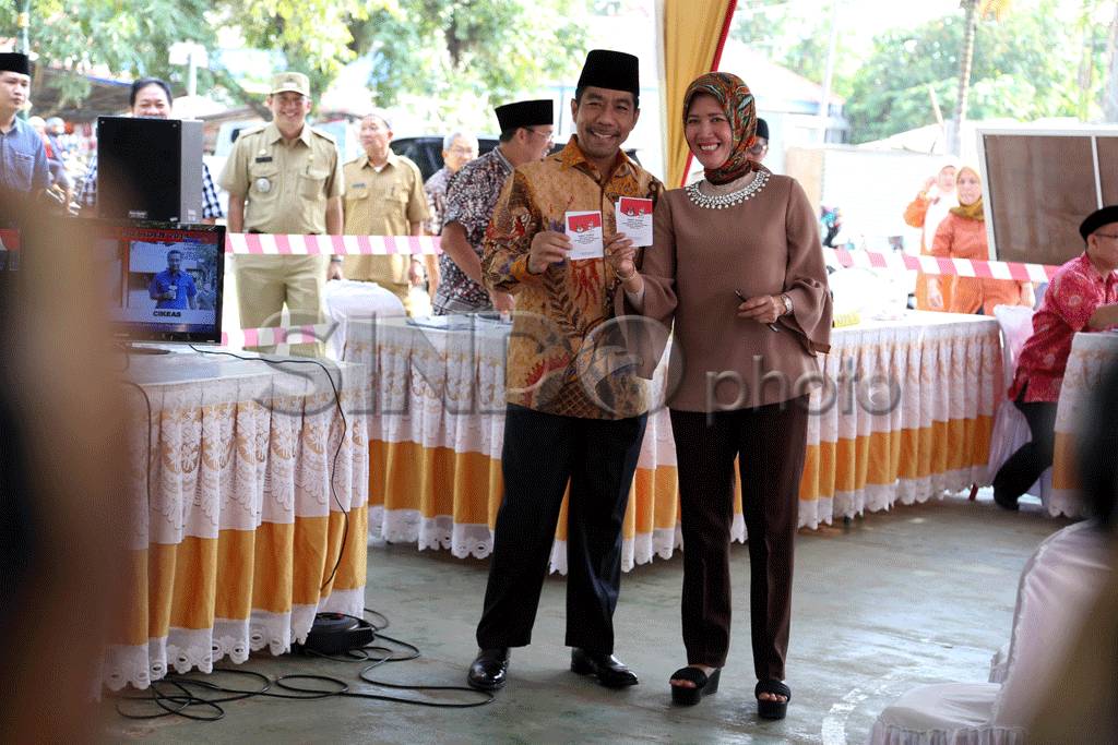 Walikota Palembang Romi...