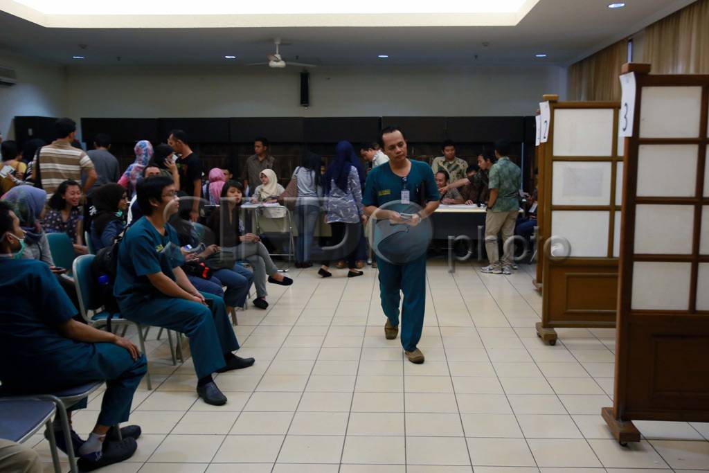 Surat Suara Kurang,...