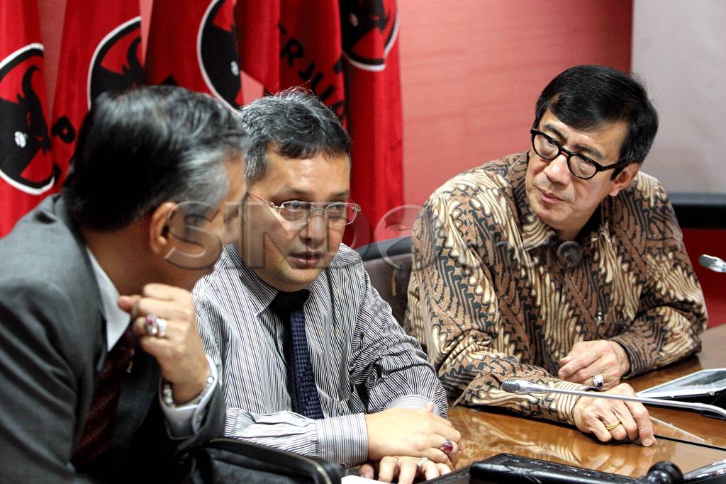 Fraksi PDI Perjuangan...