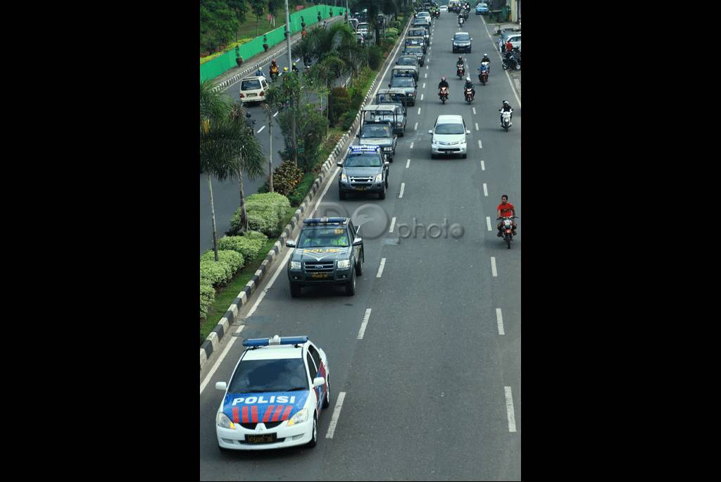 TNI dan Polri Gelar...