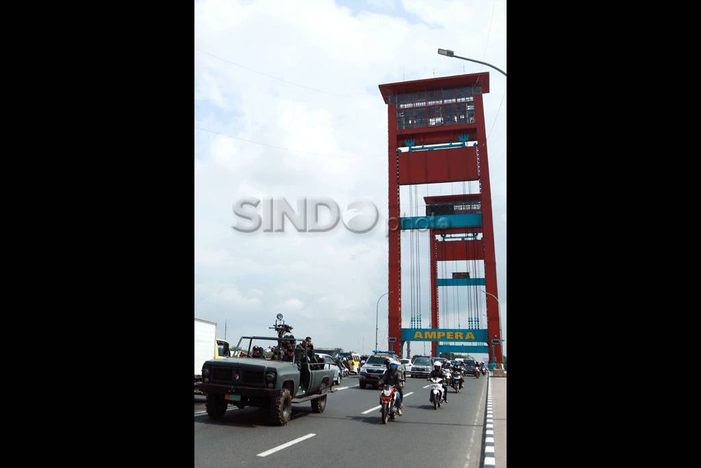 TNI dan Polri Gelar...