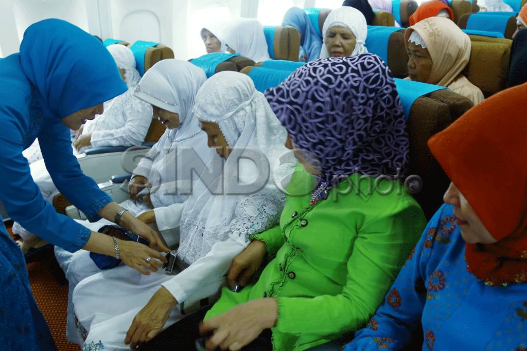 Ratusan Calon Haji Ikuti...