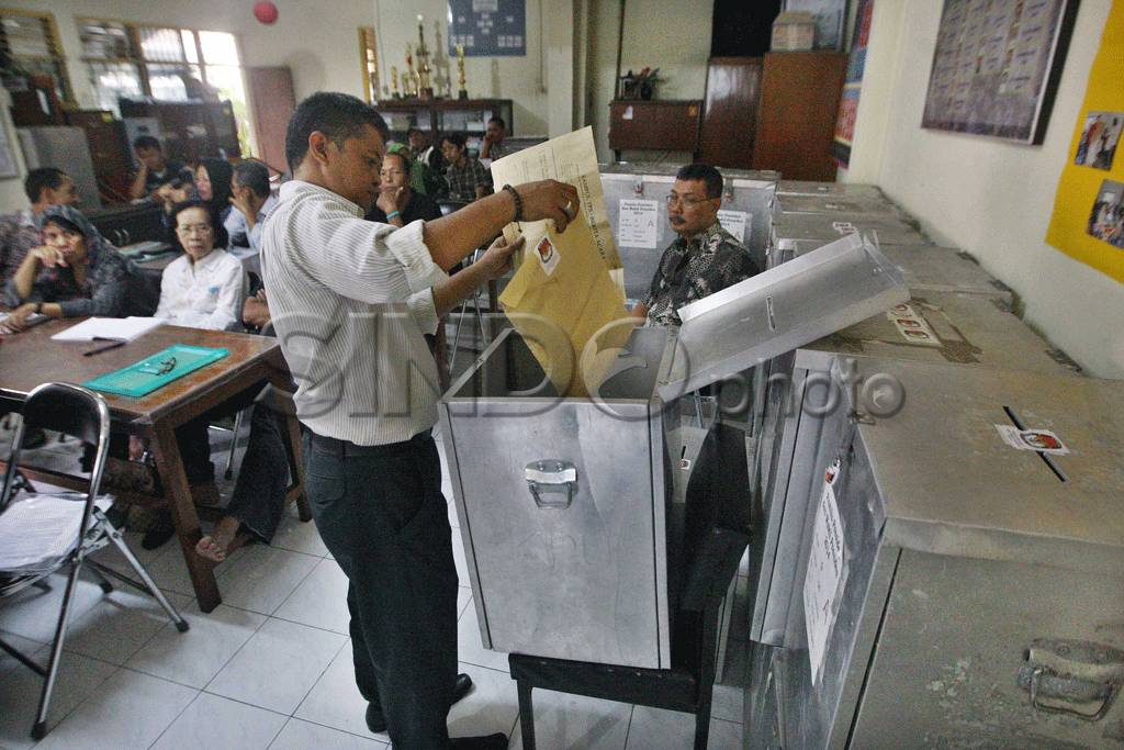 Rekapitulasi Suara Tingkat...
