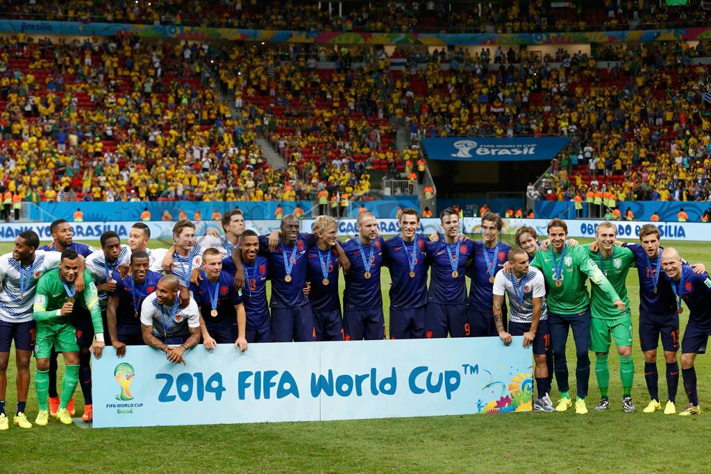 Kalahkan Brazil, Belanda...