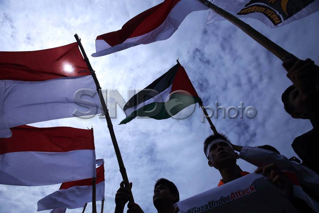 Long March Solidaritas...